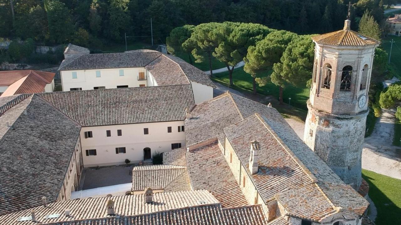 움베티드 Agriturismo Montecorona 게스트하우스 외부 사진